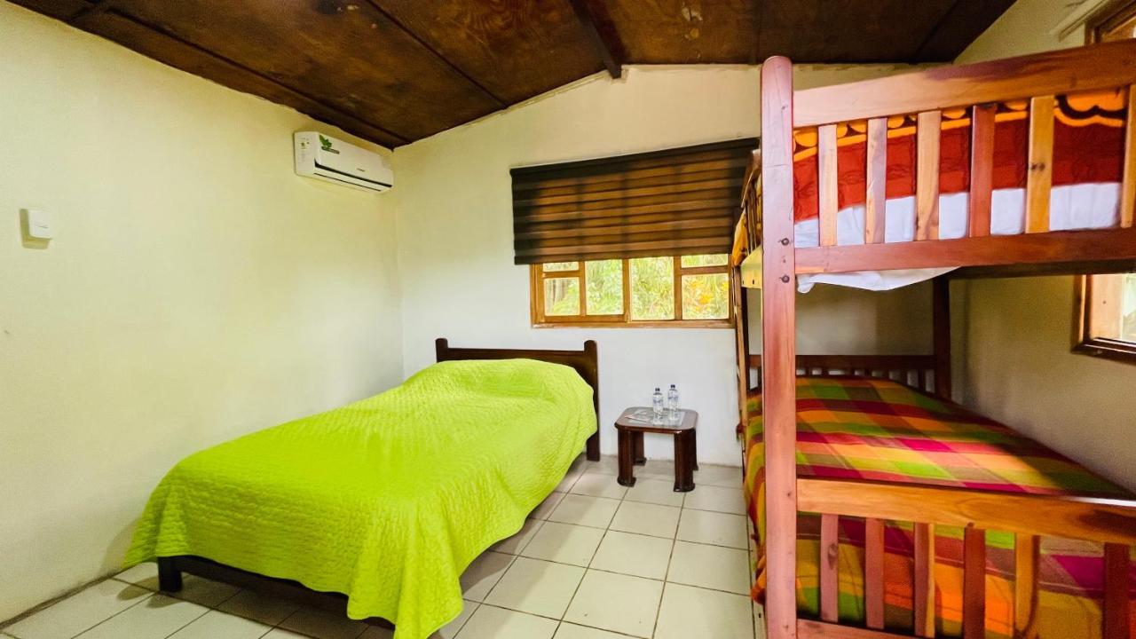Hosteria Kasadasa Santo Domingo de los Colorados Exterior photo