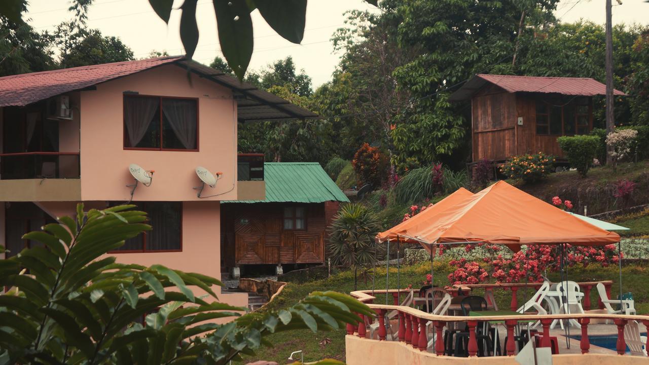 Hosteria Kasadasa Santo Domingo de los Colorados Exterior photo
